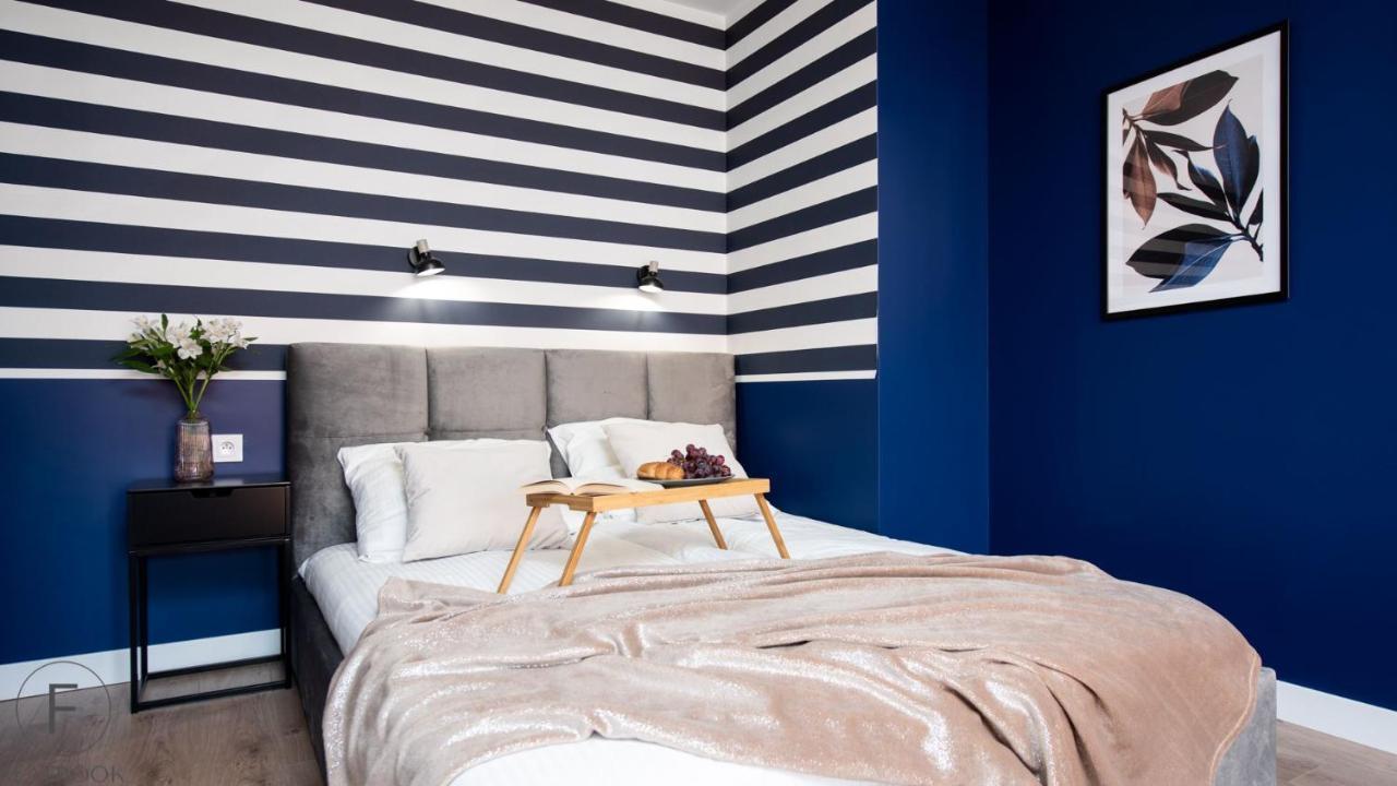 Flatbook - City Center Spa Apartments Dwie Motlawy Danzica Esterno foto